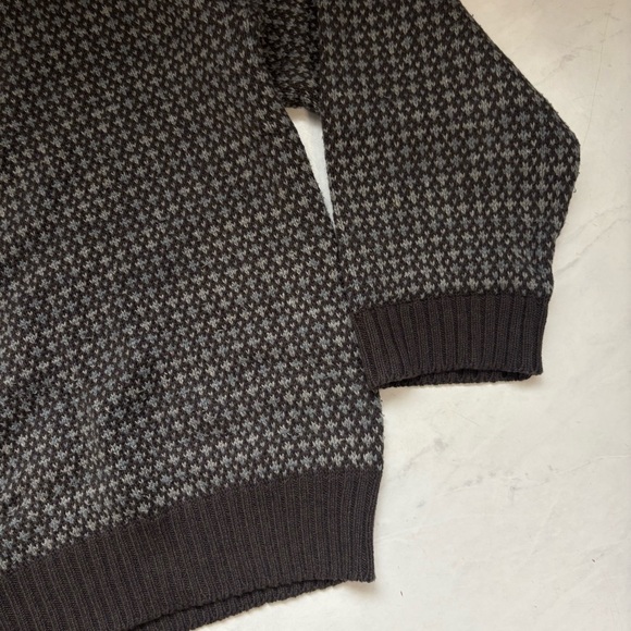 Eddie Bauer Men’s Size Medium Brown Blue Pattern Knit Grandpa Sweater Vintage - Picture 5 of 5